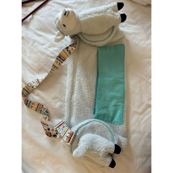 YogaPets Llama Soft Toy with Strap - Adorable & Cozy Plush Storage - Picture 7 of 8